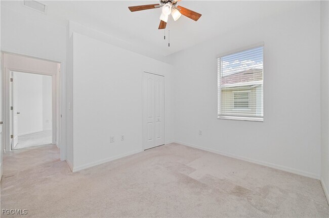 Building Photo - 4316 Lemongrass Dr
