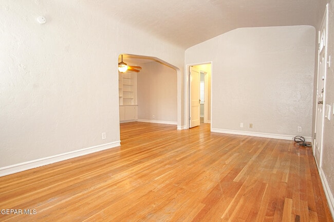 Building Photo - 3515 Okeefe Dr