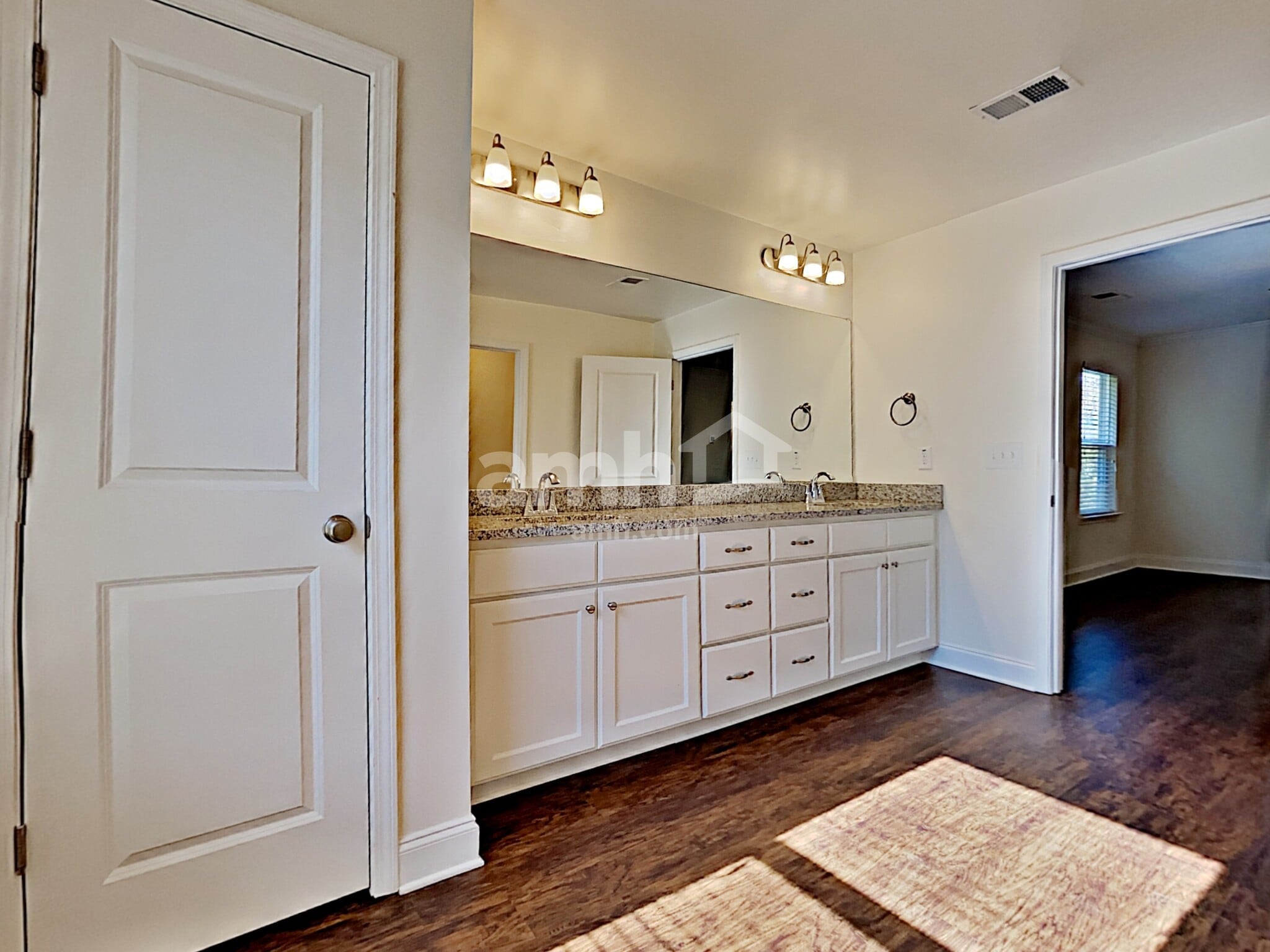 Building Photo - 134 McBee St