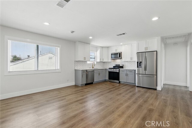 Building Photo - 17017 Crenshaw Blvd