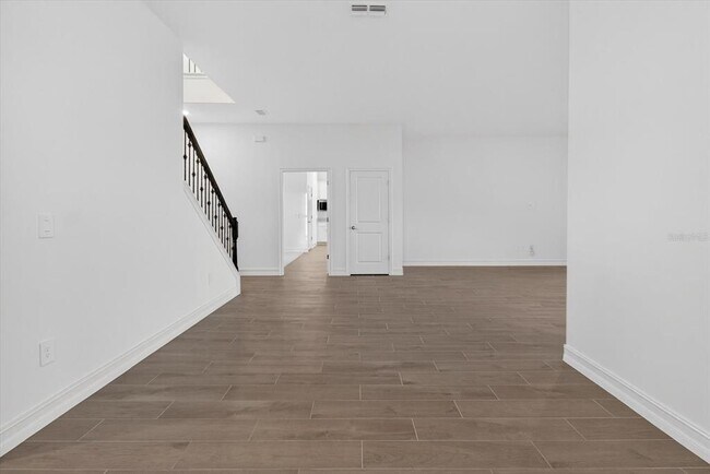 Building Photo - 6925 Main St