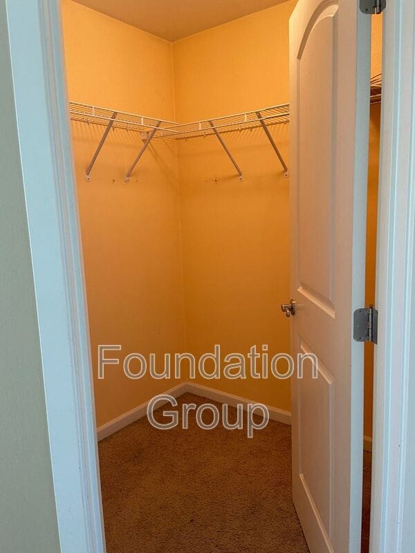 Building Photo - 150 S 152nd St