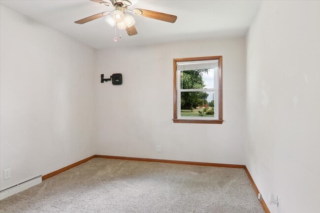Building Photo - 8428 County Rd 1060 E