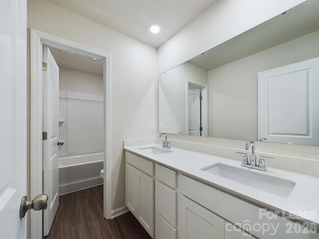 Building Photo - 15138 Windy Plns Rd