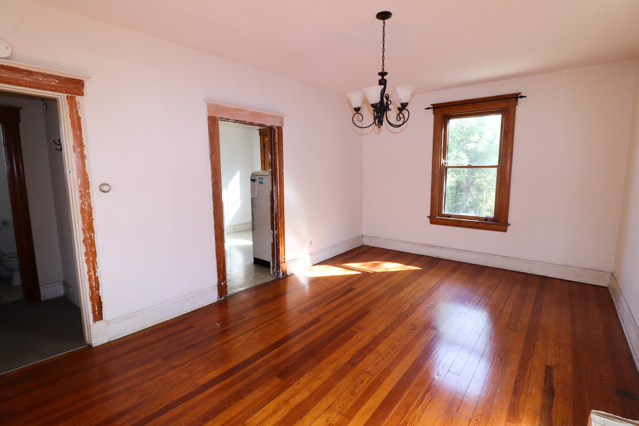 Building Photo - 2626 Eden Ave