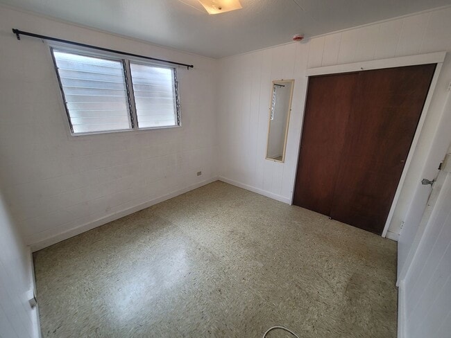 Building Photo - 99-228-228 Aiea Heights Dr