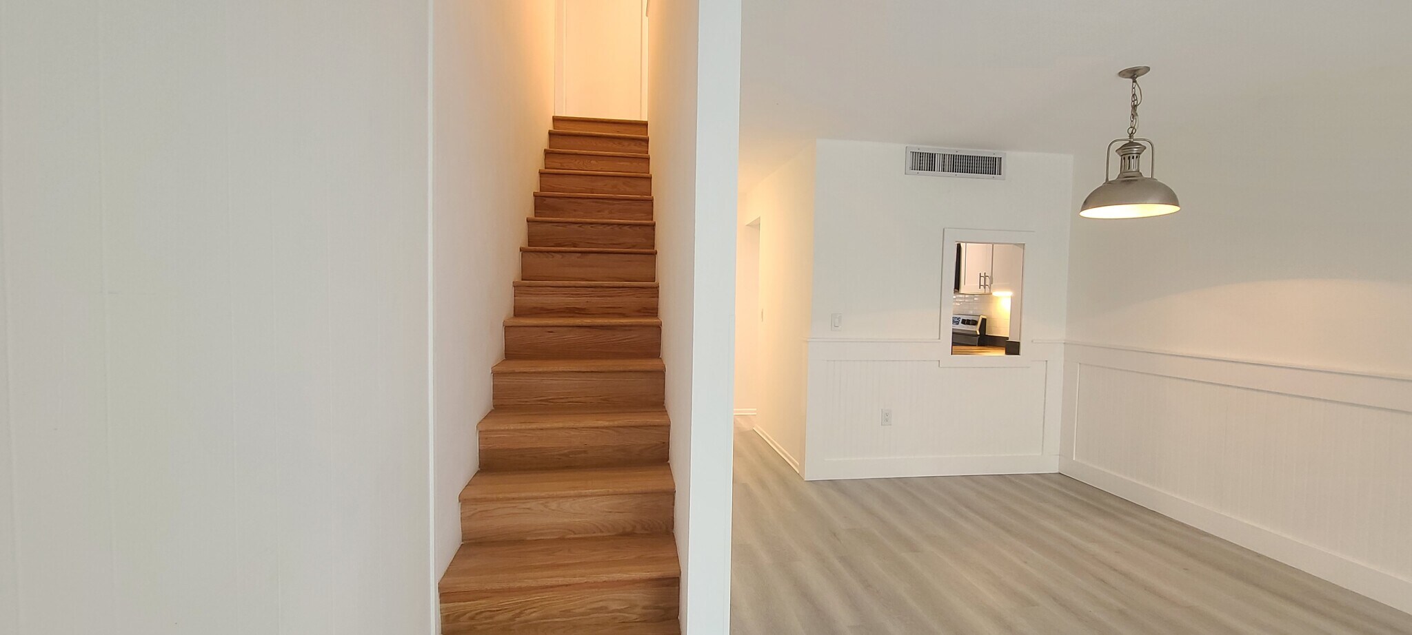 Building Photo - 601 SW 75th St