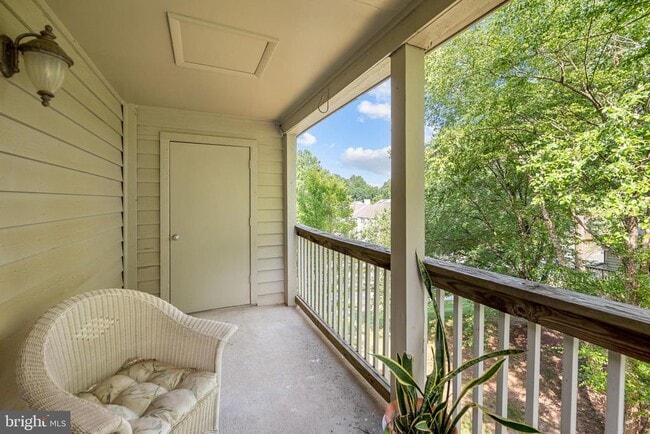 Building Photo - 12152 Penderview Terrace