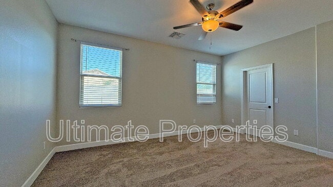 Building Photo - 835 N 110th Ave