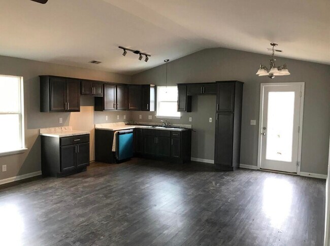 Building Photo - 2525 Feathersound Wy