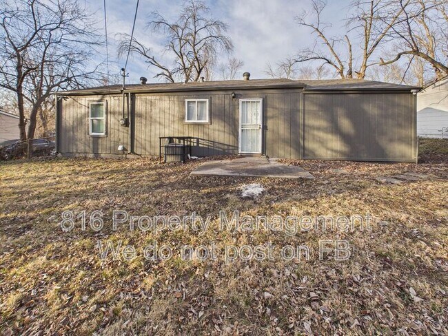 Building Photo - 7907 E 51st St