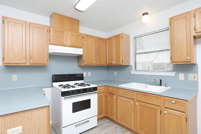 Building Photo - 18419 Buddy Riley Blvd