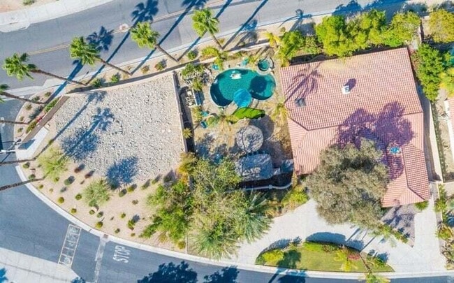 Building Photo - 79159 Starlight Ln