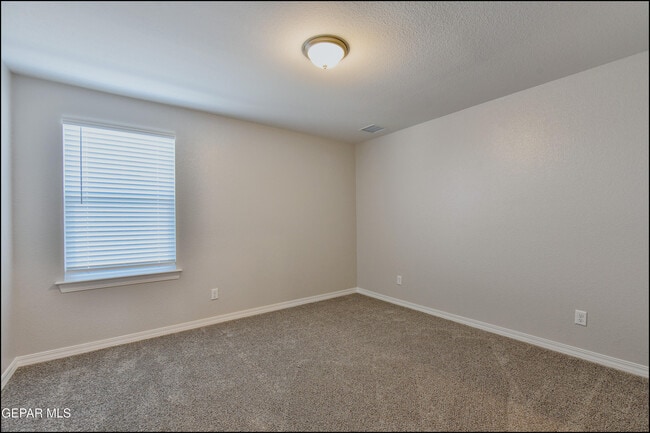 Building Photo - 12868 Star Gaze Ave