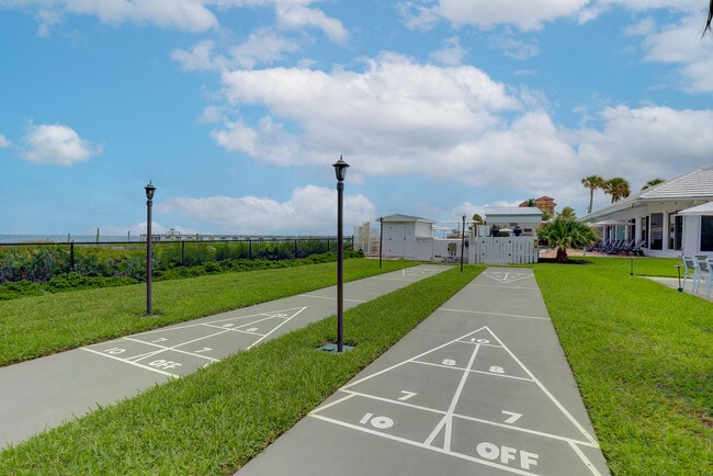 Building Photo - 333 NE 21st Ave