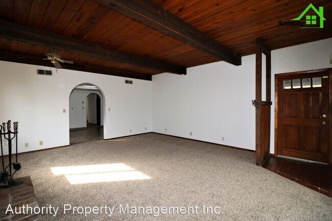 Building Photo - 3 br, 2 bath House - 3194 Veda Street