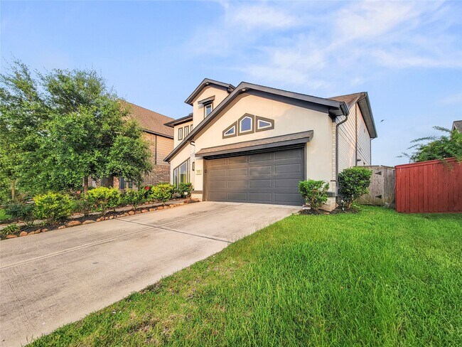 Building Photo - 8926 Emerald Cane Dr