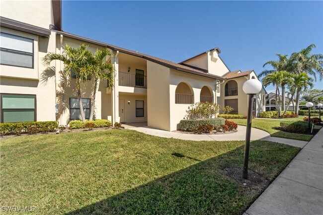 Building Photo - 8287 Charter Club Cir