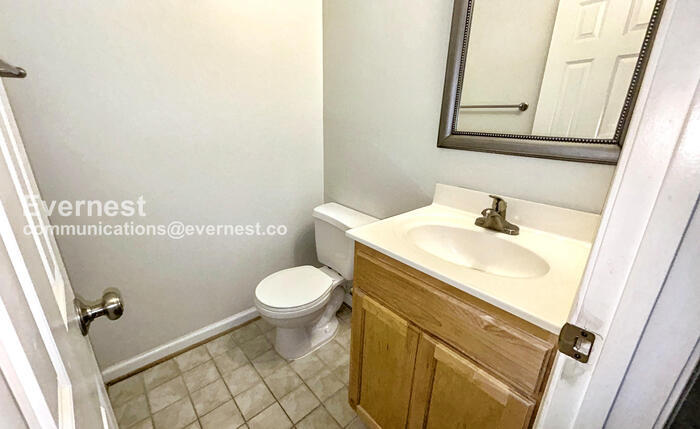 Building Photo - 15522 Horseshoe Ln