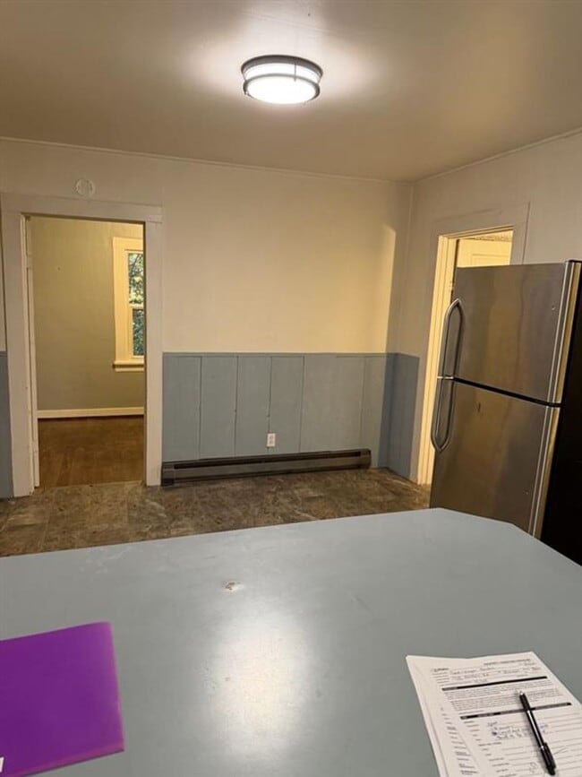 Building Photo - Fully Fenced 2 Bedroom 1 Bathroom House in Everson