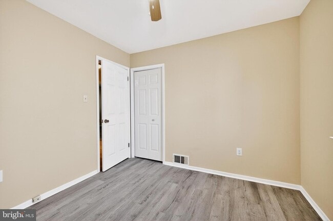 Building Photo - 308 Skeet Ave