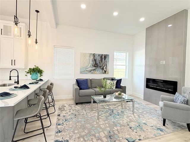 Building Photo - 1505 Fordham Rd