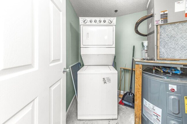 Building Photo - 24568 Perdido Beach Blvd