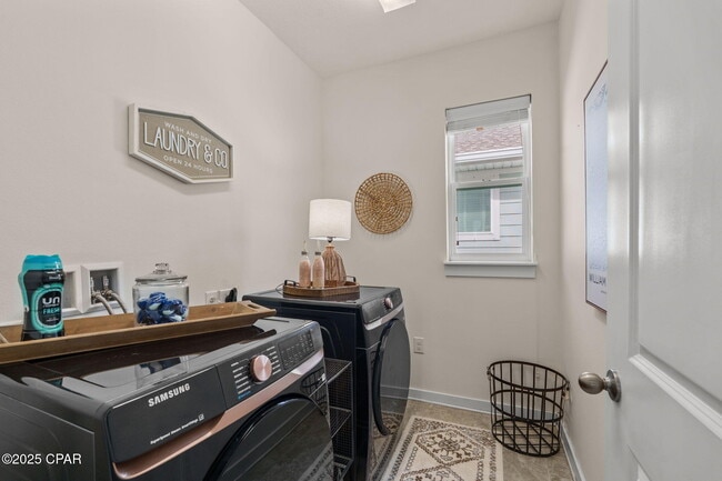 Building Photo - 105 Johnson Bayou Dr