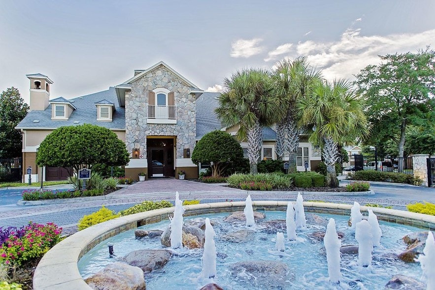 Ellery at Lake Sherwood 8008 Bala Sands Blvd Orlando FL 32818