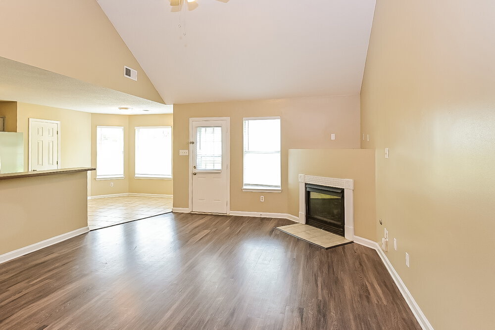Building Photo - 6093 Wills Way Cir S