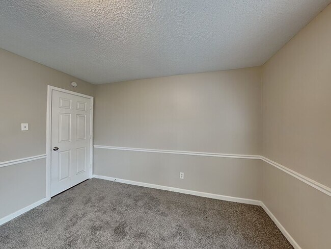 Building Photo - 4339 Crimson Leaf Cove