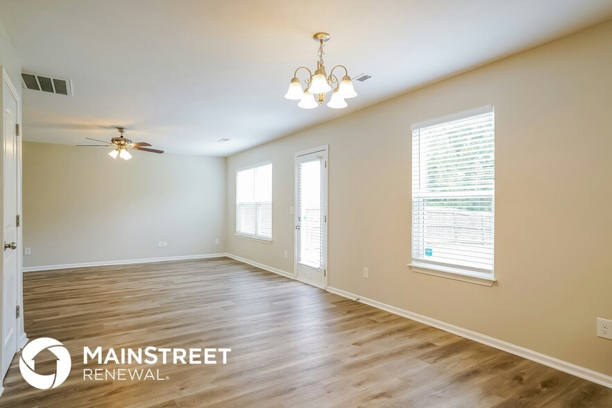 Building Photo - 4006 Glennstone Dr