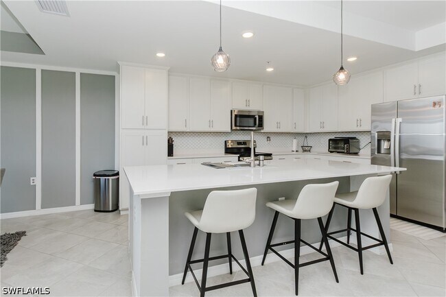 Building Photo - 5651 Double Eagle Cir