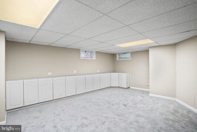 Building Photo - 1738 Glen Ridge Rd