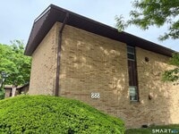 Building Photo - 888 Main St