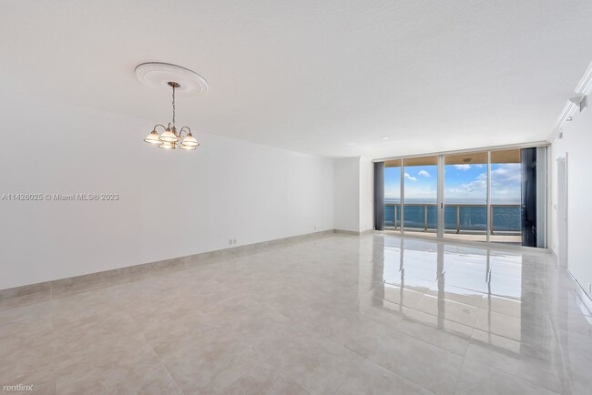 Primary Photo - 2 br, 3 bath Condo - 3200 N Ocean Blvd Apt...