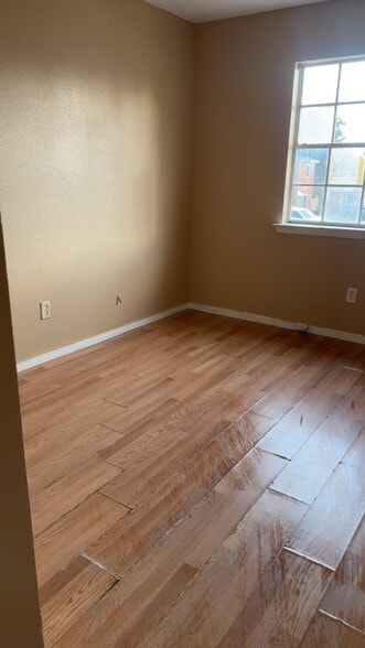 Building Photo - 6068 Beechcraft St