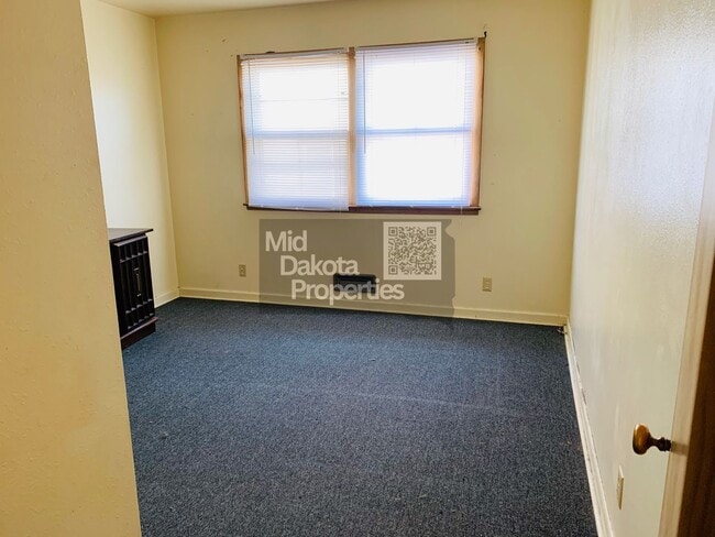 Building Photo - 710 S Wisconsin-2 Bedroom House