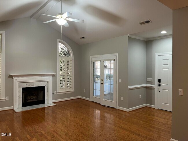 Building Photo - 1021 Thistle Briar Pl