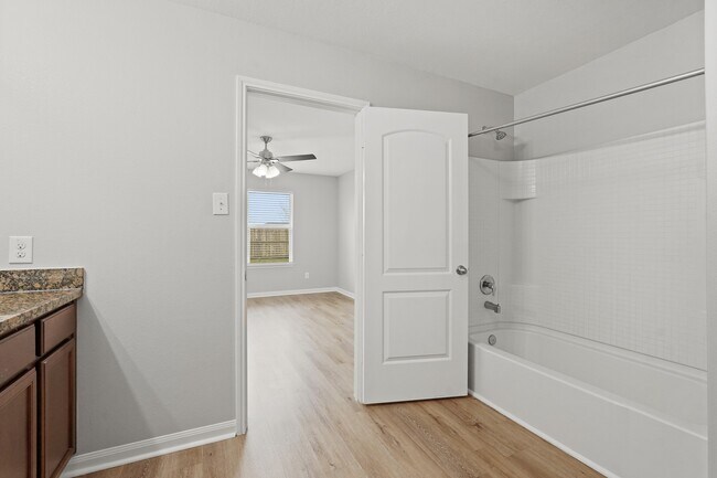 Building Photo - 7126 Montclair Peak Ln