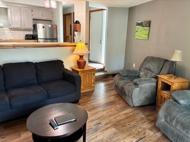 Building Photo - Long Term Rental- Gold Camp 127