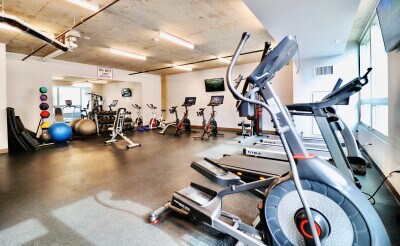 Building Photo - 1029 W Addison St