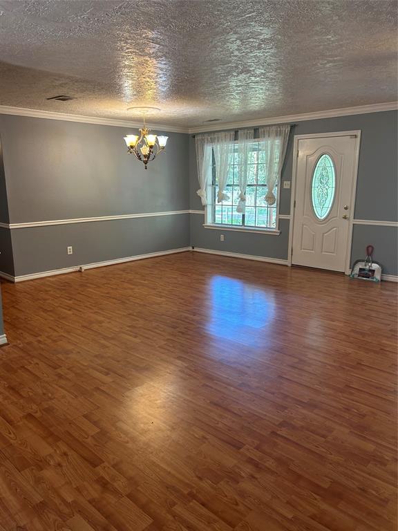 Building Photo - 302 Arrowhead Dr