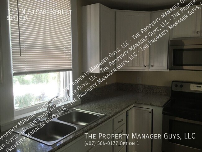 Building Photo - 111 N Stone St