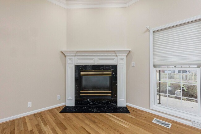 Building Photo - 10005 Brighton Springs Ct