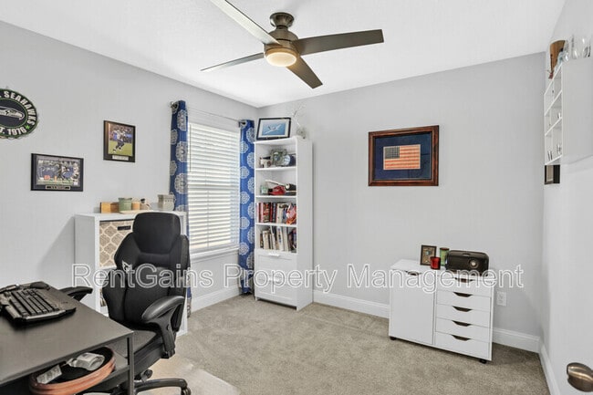 Building Photo - 14125 Sterely Ct S