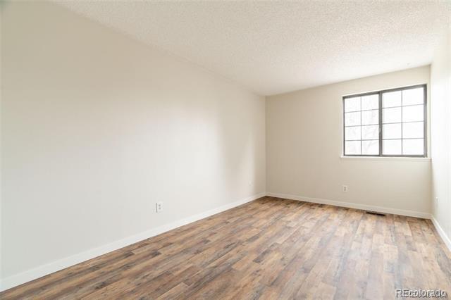 Building Photo - 6375 S Florence Way