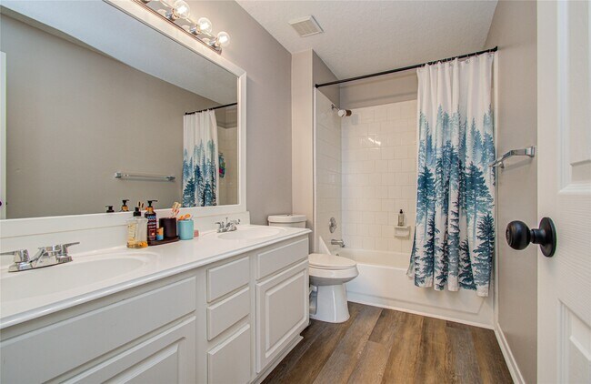 Building Photo - 6522 Everhill Cir