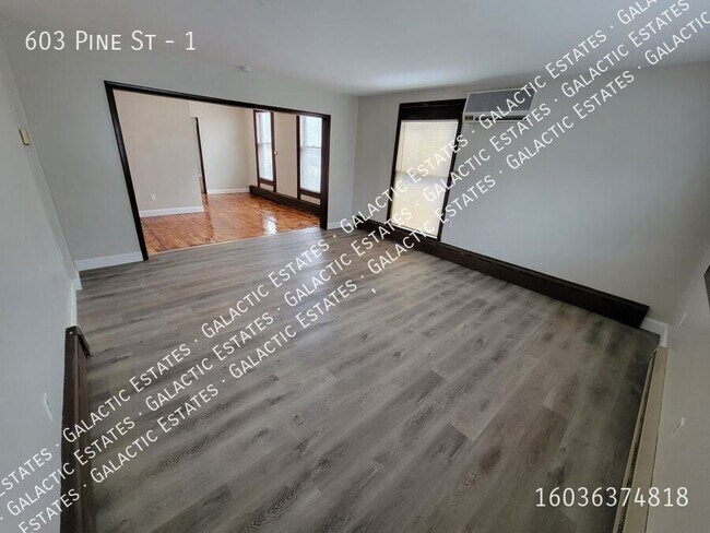Building Photo - 603 Pine St