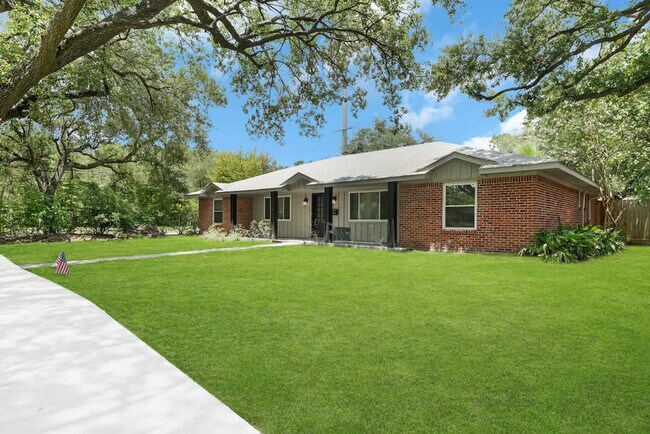 Building Photo - 5474 Imogene St